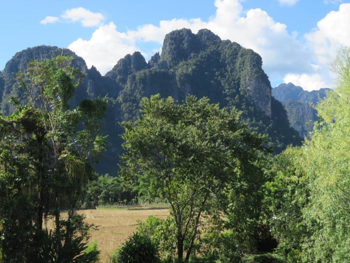 Maylyn Guesthouse Vang Vieng Exterior photo